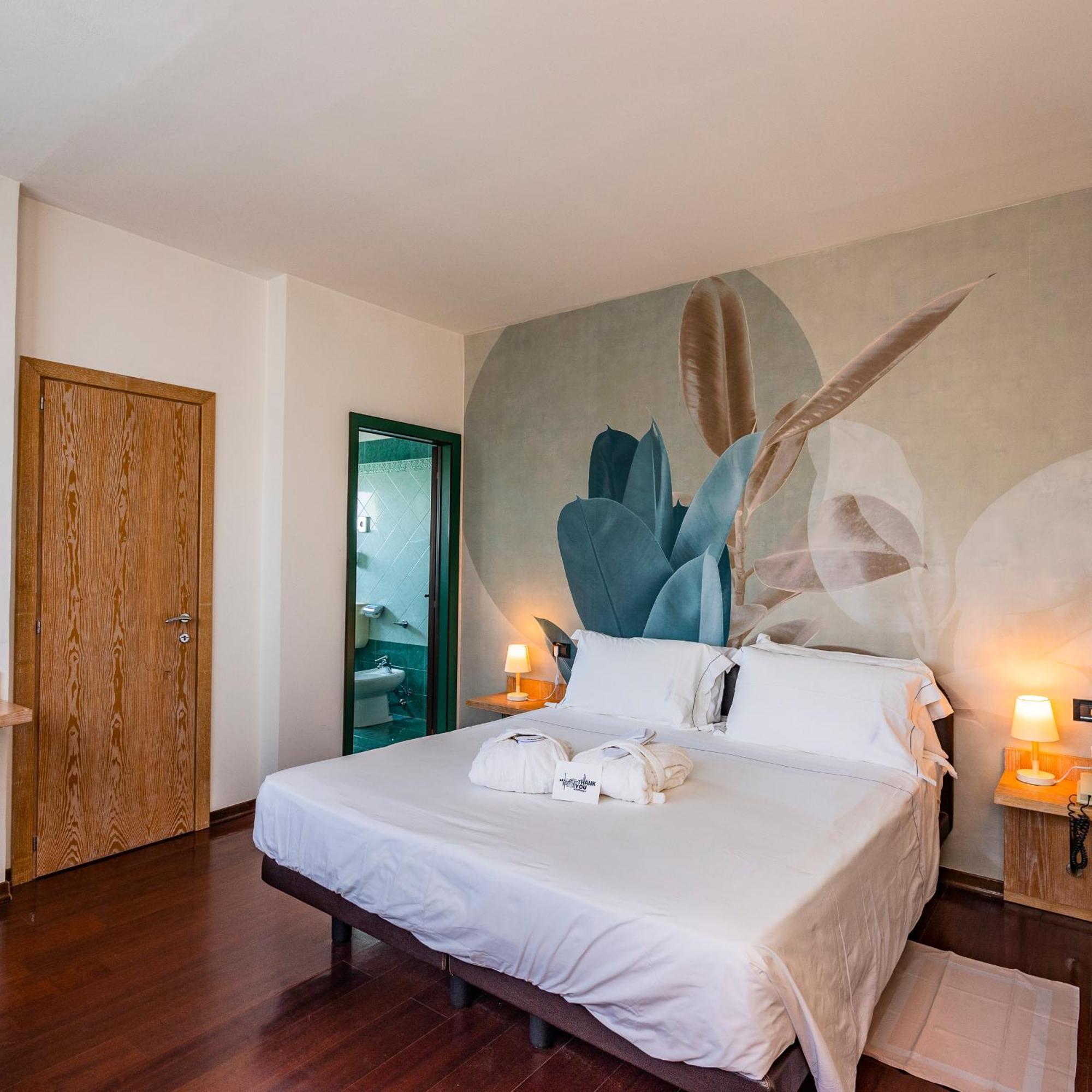 Hotel Logonovo Llido Degli Estensi Zewnętrze zdjęcie